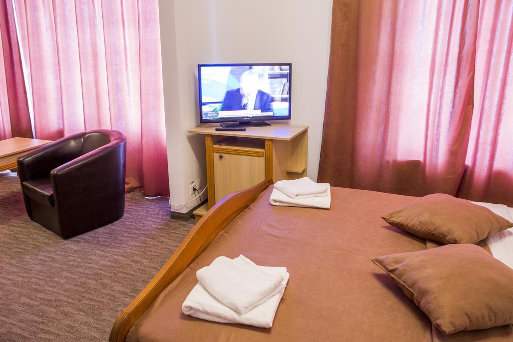 Motel Darina Ungheni  Εξωτερικό φωτογραφία