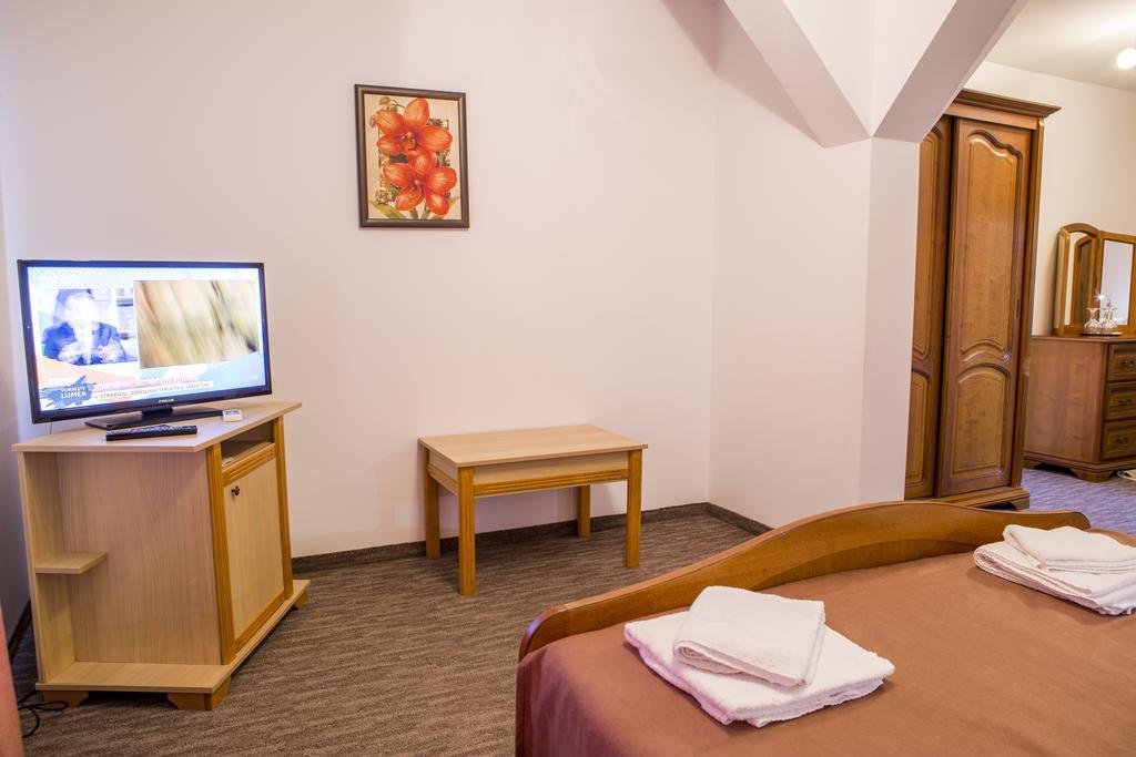 Motel Darina Ungheni  Εξωτερικό φωτογραφία