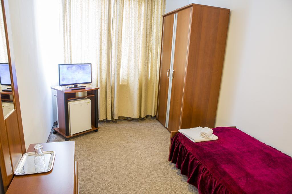 Motel Darina Ungheni  Εξωτερικό φωτογραφία