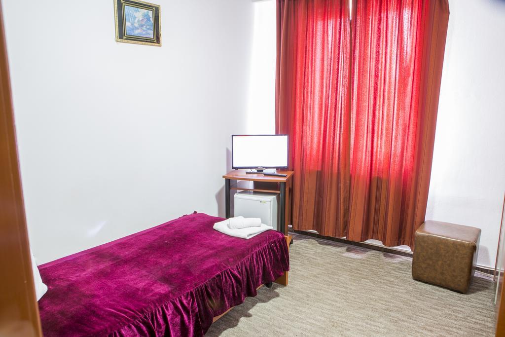 Motel Darina Ungheni  Εξωτερικό φωτογραφία