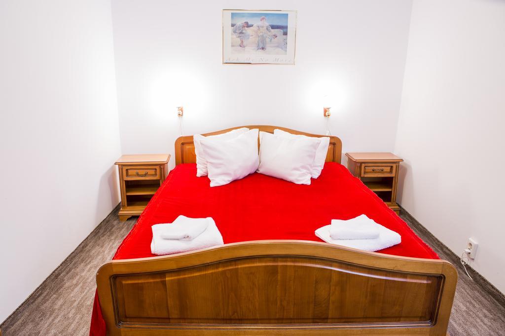 Motel Darina Ungheni  Εξωτερικό φωτογραφία