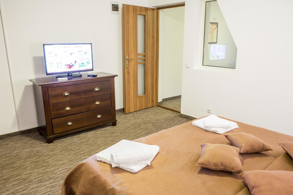 Motel Darina Ungheni  Εξωτερικό φωτογραφία