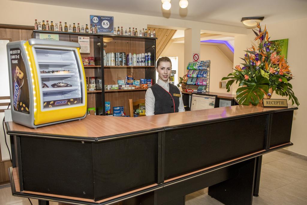 Motel Darina Ungheni  Εξωτερικό φωτογραφία