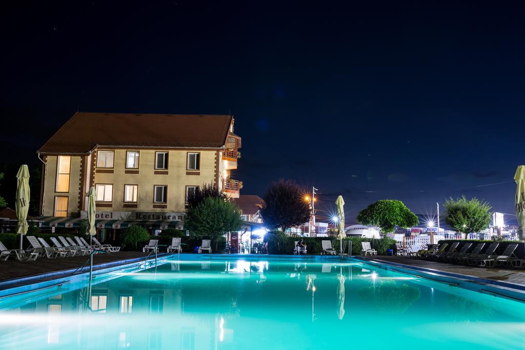 Motel Darina Ungheni  Εξωτερικό φωτογραφία
